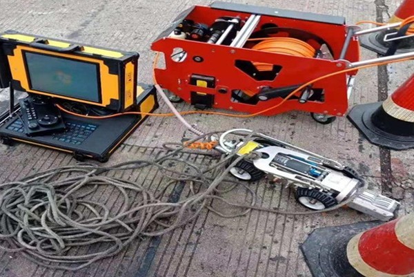 平潭CCTV管道检测机器人