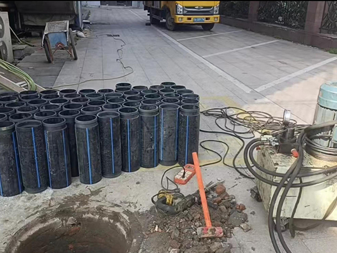 平潭PE置换管厂家 DN315置换管 非开挖管短管置换